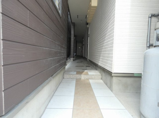 【エントランス】 | Clover Court OZONE