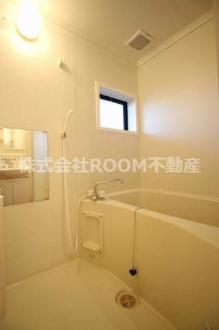 ジェネスカミムラの浴室|お風呂で日々の疲れを落としましょう