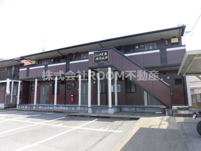 ジェネスカミムラの外観|外観は落ち着いています