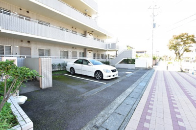 【駐車場】 | アルト厚木