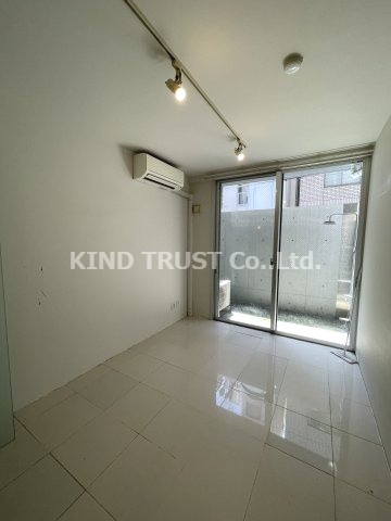 匠空天満の洋室|おしゃれな内装です