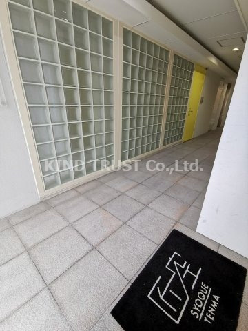 匠空天満のロビー|ゆとりのあるロビーです