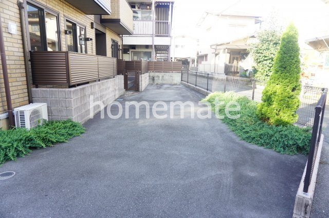 熊本市東区新南部３丁目のアパートの駐車場