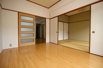 【洋室】 | サードニックス宇田