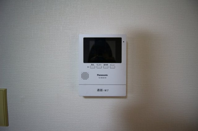 【設備】 | サードニックス宇田 | モニター付きインターホン
