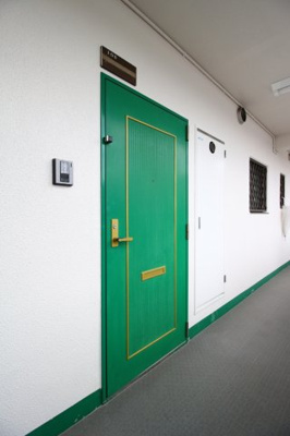 【玄関】 | サードニックス宇田