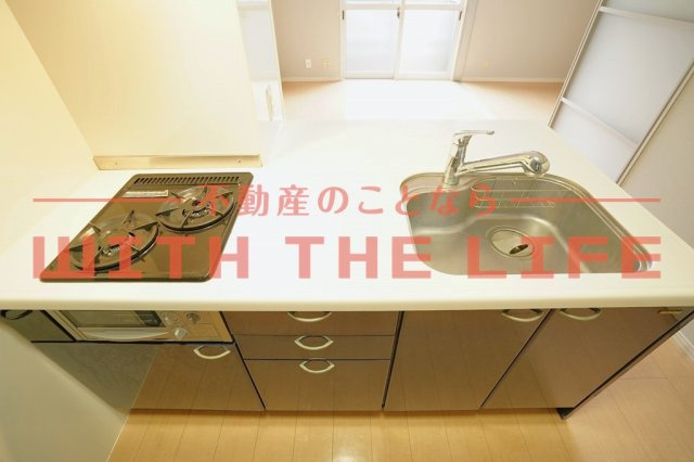 ロイヤル・レセンテ B棟【10,000円キャッシュバック対象物件】のキッチン
