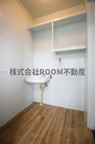 ガーデンMJの洗面所|ゆったりとスペースのある洗面所