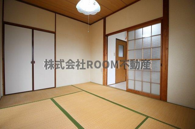 ガーデンMJの居間・リビング|ゆったりとしたリビングです