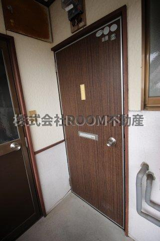 ガーデンMJの玄関|毎日通る玄関はこちらです