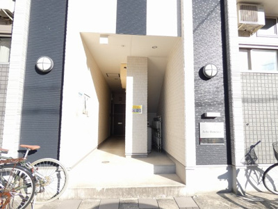 【エントランス】 | Belle Demeure