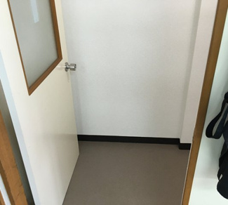 【内装】 | 根岸貸倉庫 | 扉