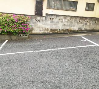 【駐車場】 | 根岸貸倉庫 | 駐車スペース2