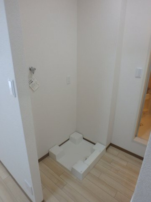 【設備】 | シャンポール日吉Ｂ | 日吉町　シャンポール日吉　2ＬDK　室内洗濯機置場