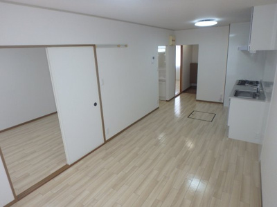 【居間・リビング】 | シャンポール日吉Ｂ | 日吉町　シャンポール日吉　2ＬDK　居間・リビング