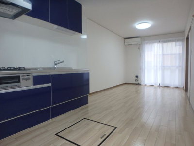 【居間・リビング】 | シャンポール日吉Ｂ | 日吉町　シャンポール日吉　2ＬDK　居間・リビング