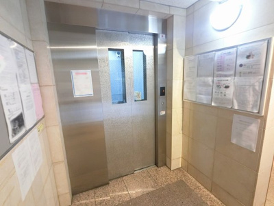 【その他共用部分】 | クリオ横浜高島町壱番舘 | お買い物時やベビーカーの出し入れに便利なエレベーター付です。