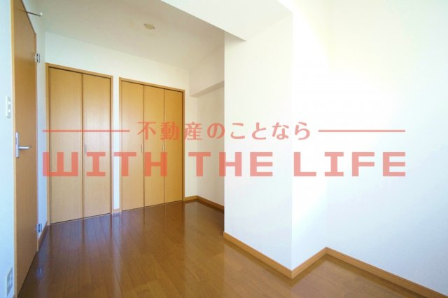 オリーヴァ日ノ出【キャッシュバック対象物件】の寝室|ゆとりの広さです