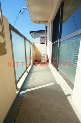 オリーヴァ日ノ出【キャッシュバック対象物件】のバルコニー|広々としたバルコニーです