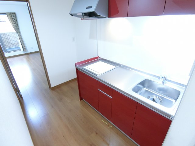 ラ・メール富田林A棟のキッチン