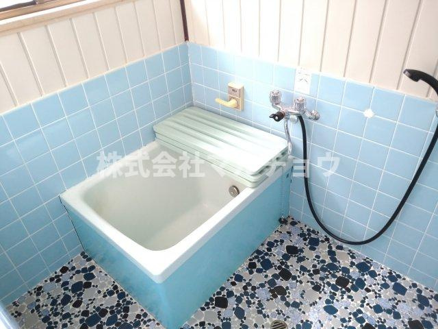 マンション珂志摩の浴室|きれいなお風呂です