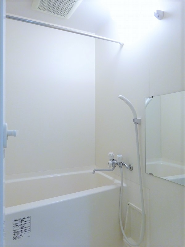 フリーデンの浴室