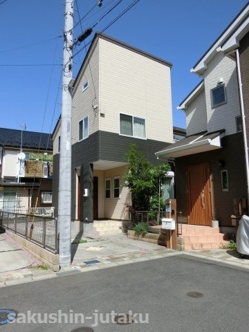 作新台７丁目　中古戸建