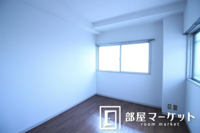 【洋室】 | 第１板倉マンション | 同型タイプ