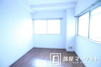 【洋室】 | 第１板倉マンション | 同型タイプ