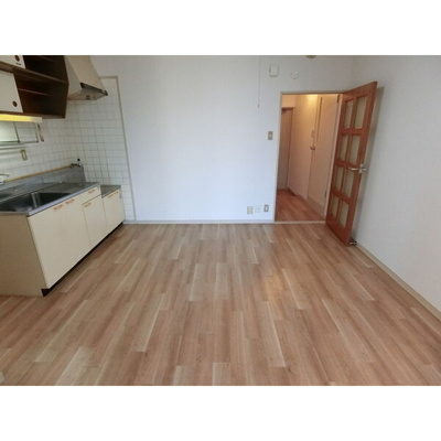 【居間・リビング】 | 第１板倉マンション | 同型タイプ