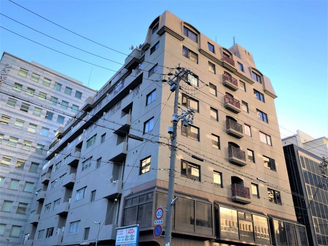ロイヤル磯上の外観|外はこのようになっています