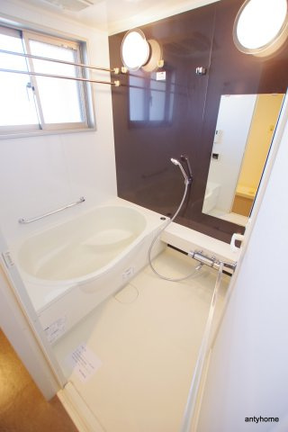 レジディア都島2　仲介手数料無料の浴室