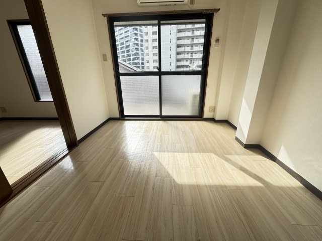 【居間・リビング】 | サクセスレジデンス