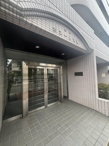 ボヌール天神のエントランス