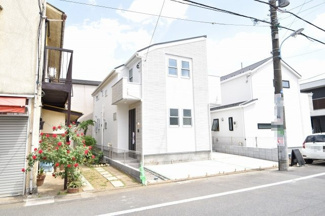 【外観】 | 低層エリアに重厚感のある1棟が完成致しました。