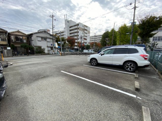 【駐車場】