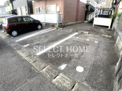 【駐車場】 | Surplus　Verde | 車をお持ちの方に嬉しい駐車場付きの物件です