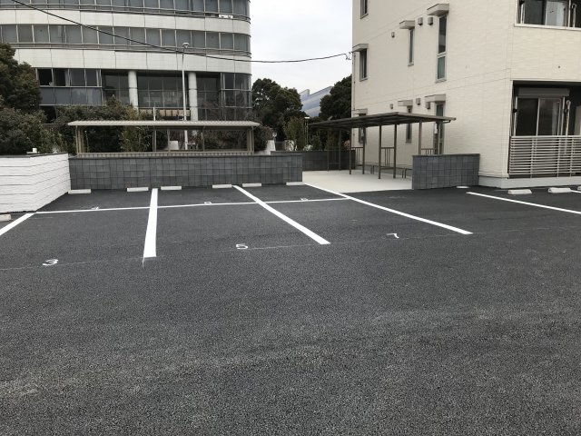 Ｖerde A棟の駐車場