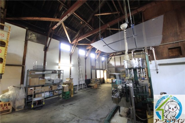 魚住町中尾貸し倉庫のその他
