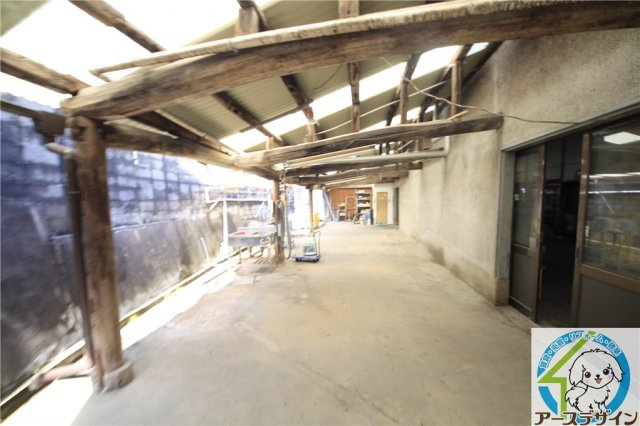 魚住町中尾貸し倉庫のその他