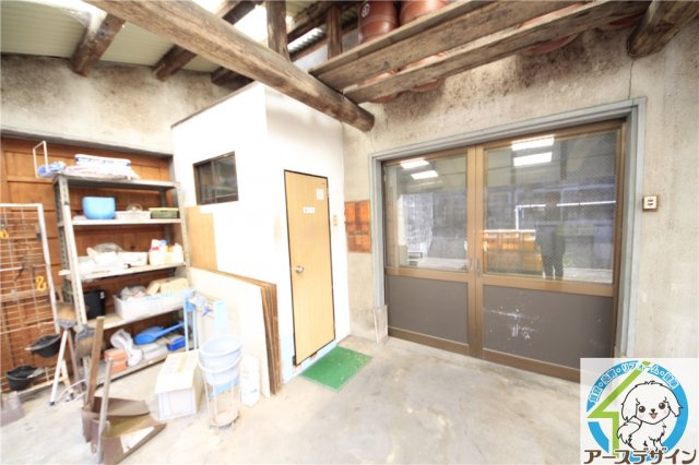 魚住町中尾貸し倉庫のその他