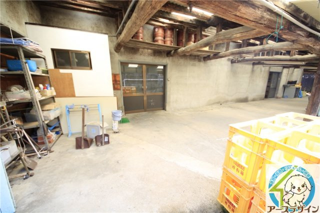 魚住町中尾貸し倉庫のその他