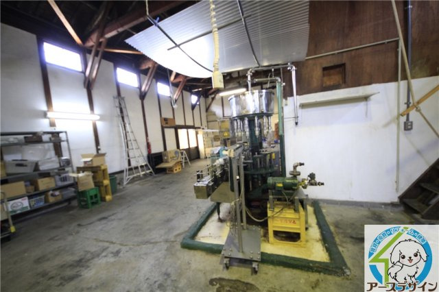 魚住町中尾貸し倉庫のその他