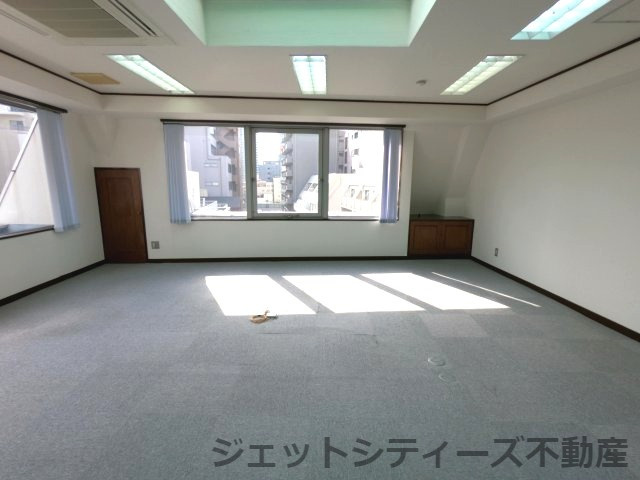 【内装】 | サンロードビル