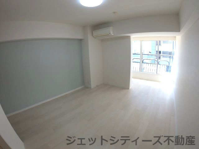 【居間・リビング】 | おおきに老松通りビル