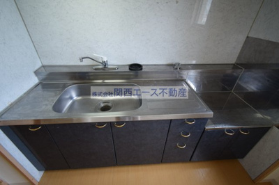 【キッチン】 | グドゥウェル新石切