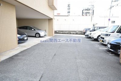 【駐車場】 | グドゥウェル新石切