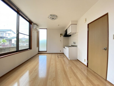 【居間・リビング】 | ケンズ坂田 | 明るいLDK