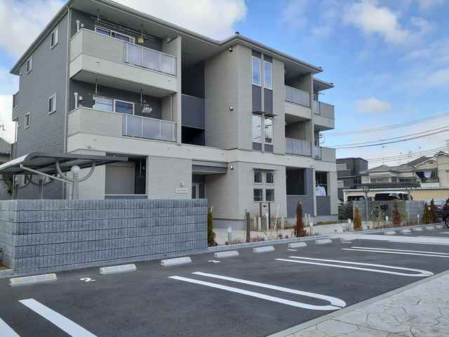 フォレスト光明池の駐車場