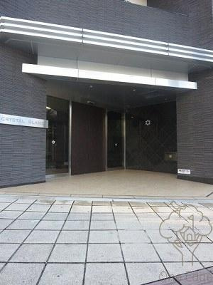 クリスタルグランツ梅田Ⅱのエントランス